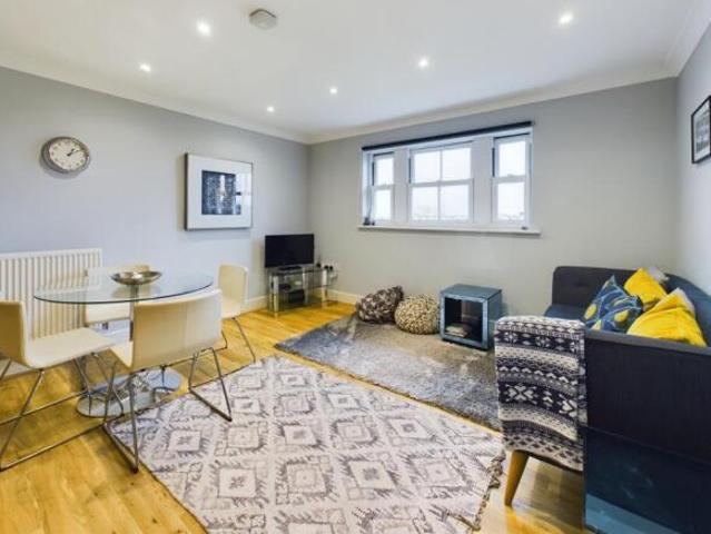 Apartment for sale in Arbury, Cambridgeshire