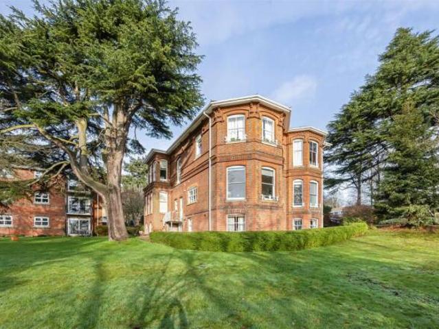 Apartment for sale in Reading