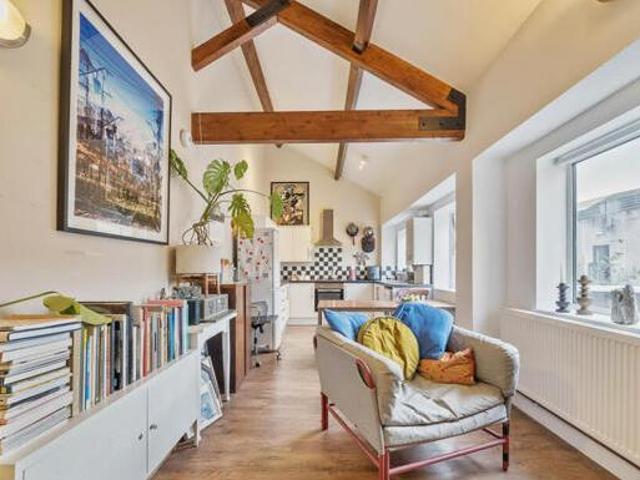 House for sale in Feckenham, City Of Bristol