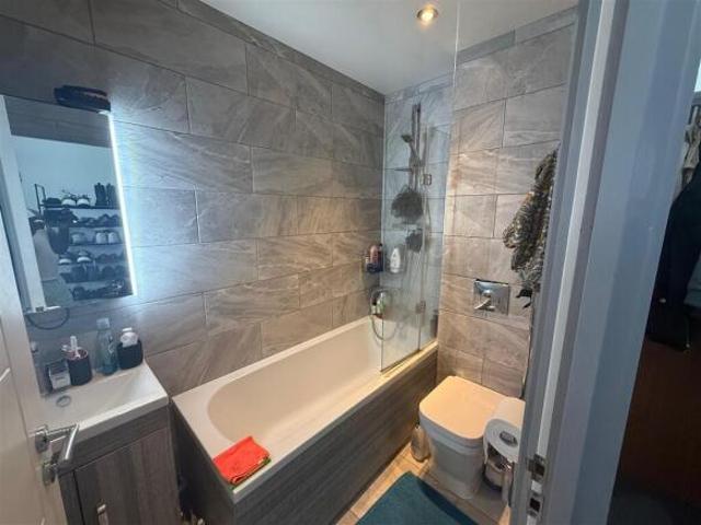 Apartment for sale in Hyde Park, Isle Of Man