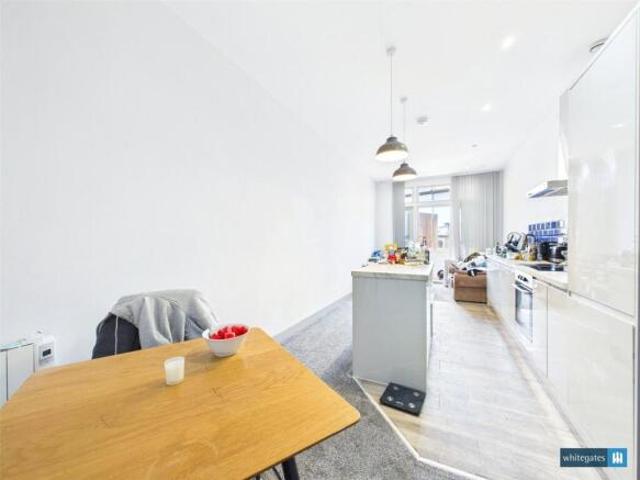 Apartment for sale in Hyde Park, South Yorkshire