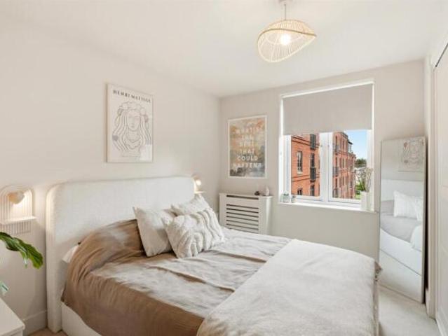 Apartment for sale in St Albans, Five Acres