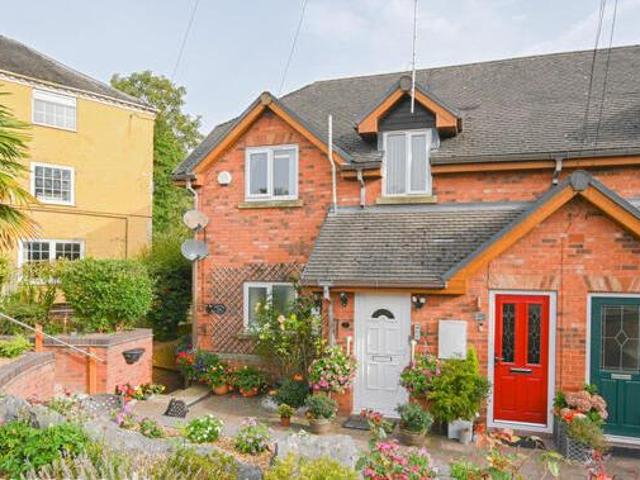 House for sale in Stone, Baswich