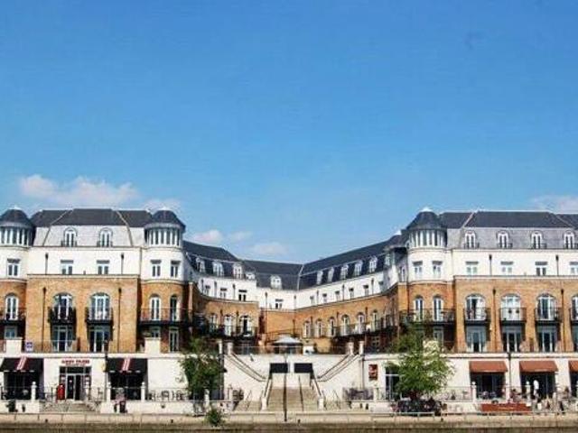 House for sale in Surrey