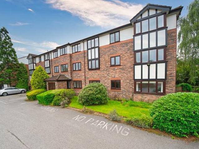 House for sale in Greater Manchester