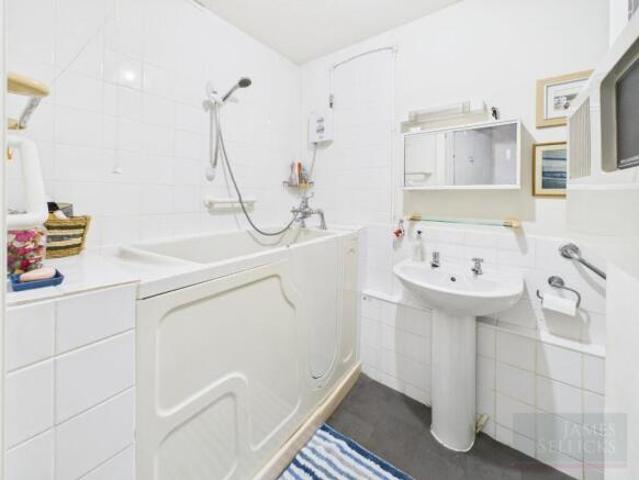 Apartment for sale in Old Wharf, City Of Leicester