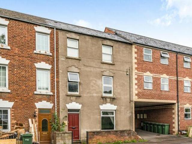 House for sale in Thrupp, School House