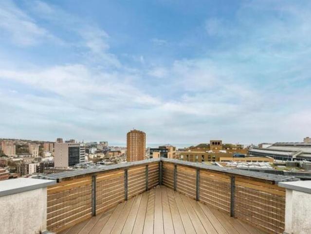 Apartment for sale in Round Hill, Brighton & Hove
