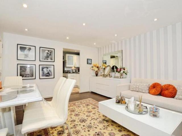 Apartment for sale in Cat Hill