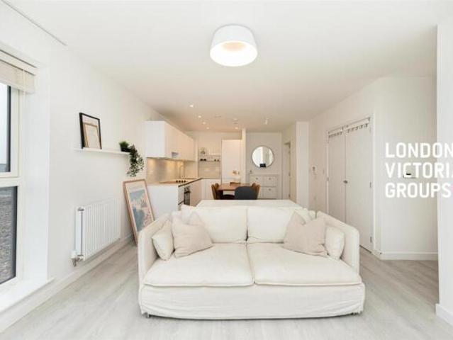 Apartment for sale in Cat Hill