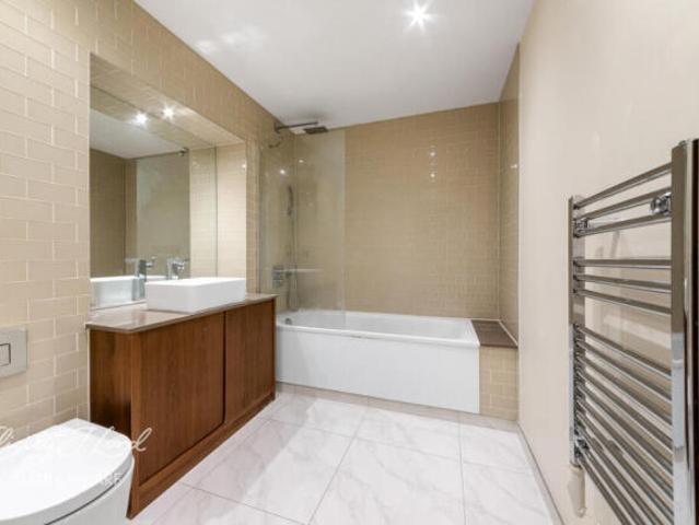 Apartment for sale in Brayford, Lincolnshire