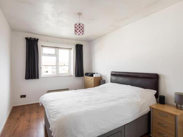 Apartment for sale in Walthamstow, Greater London