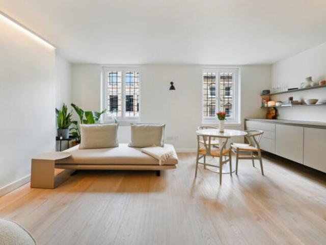 Apartment for sale in Cat Hill