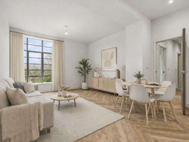 Apartment for sale in Cat Hill