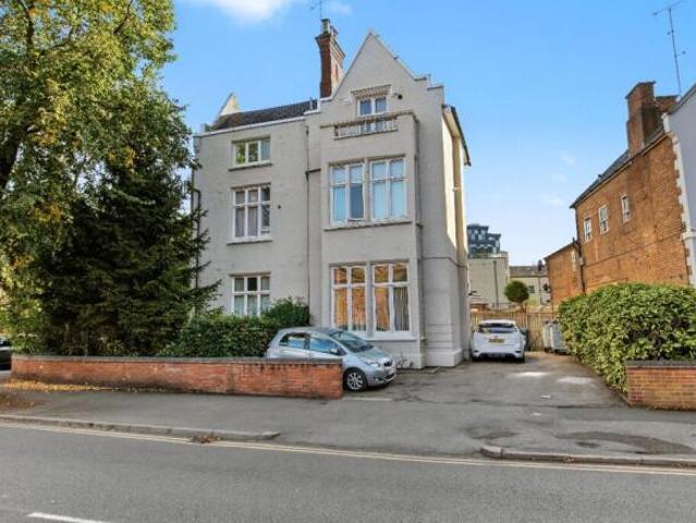 Apartment for sale in Warley Woods, West Midlands