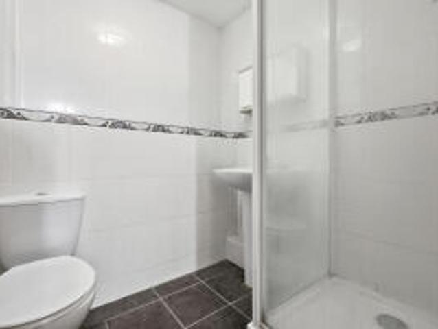 Apartment for sale in Five Acres, Hertfordshire