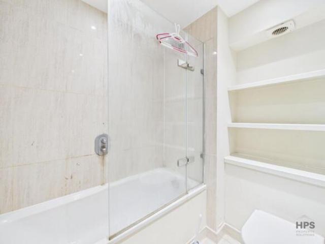 Apartment for sale in Arbury, Cambridgeshire