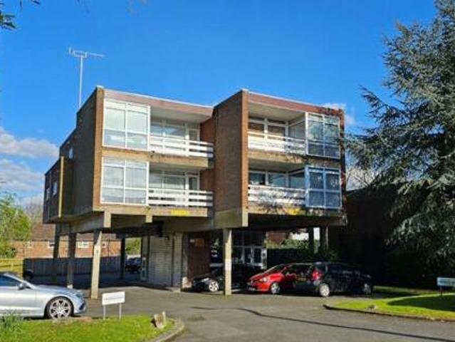 House for sale in Greater London