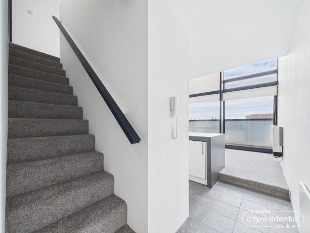 Apartment for sale in Calderstones
