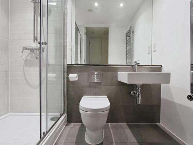 Apartment for sale in Bristol, West of England