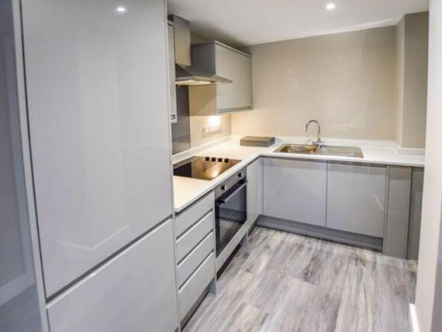 Apartment for sale in Chelmondiston, Suffolk