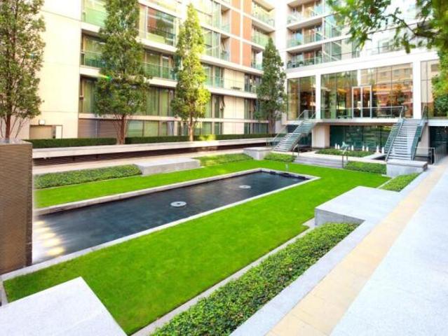 Apartment for sale in Knightsbridge, Greater London