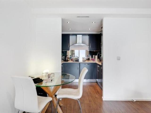 Apartment for sale in Victoria Dock, Hull