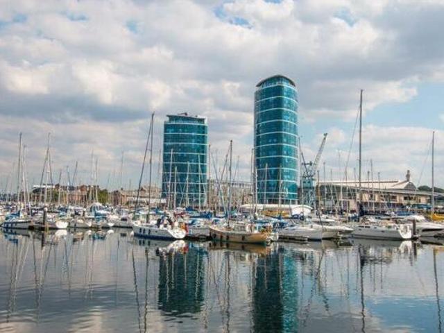 House for sale in Brompton, Gillingham
