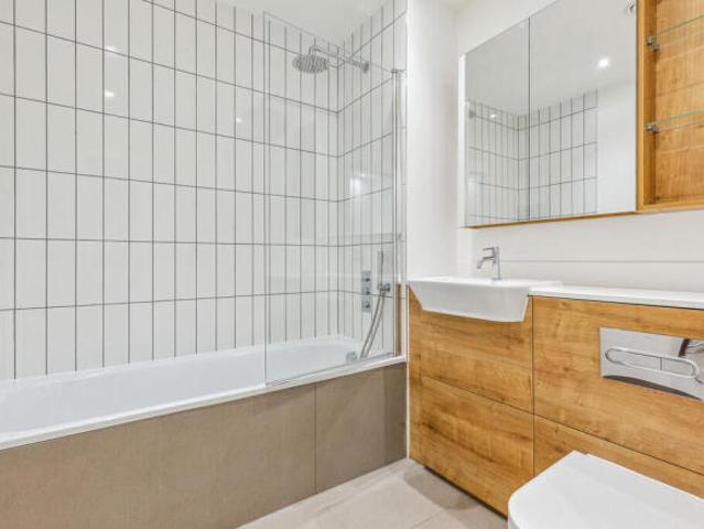 Apartment for sale in Cat Hill