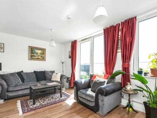 House for sale in London Borough of Croydon, Thornton Heath