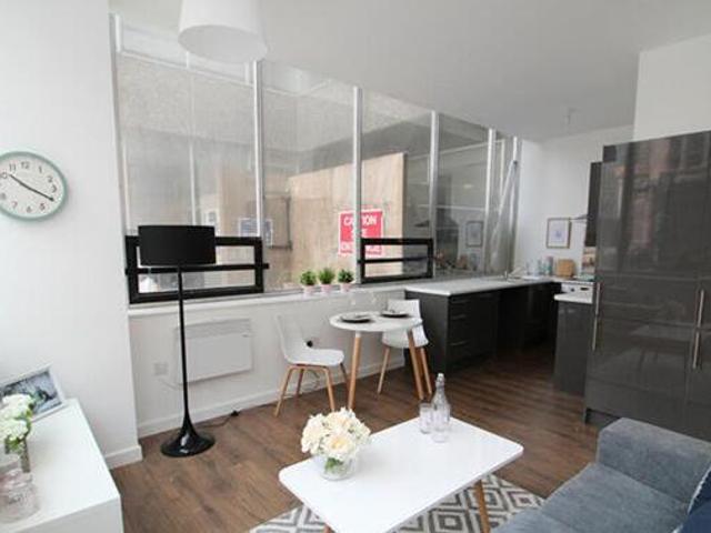 House for sale in Birkenhead