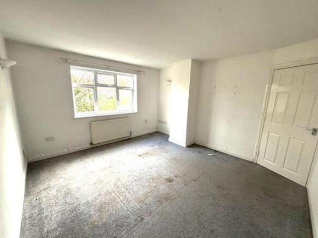 Apartment for sale in Epping, Essex
