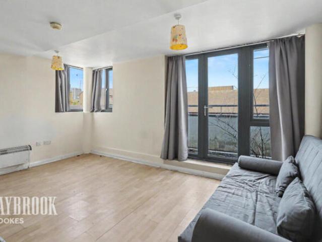 Apartment for sale in Devonshire, Sheffield