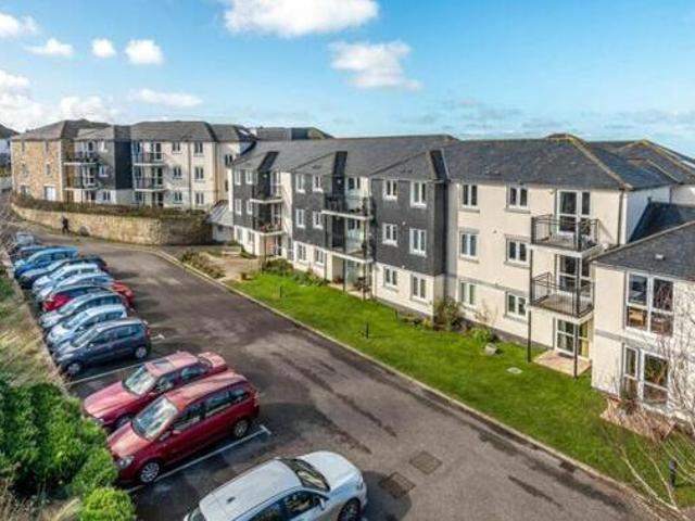 House for sale in Roseworthy, Cornwall