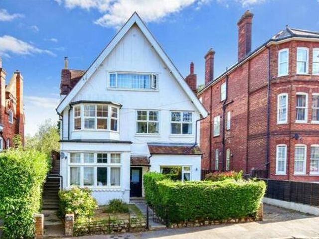 House for sale in Nevill Park, Sandown Park