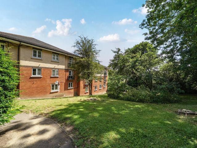 Apartment for sale in Dulwich, Greater London