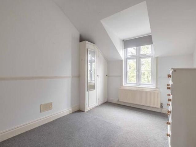 Apartment for sale in Upton Park, Greater London