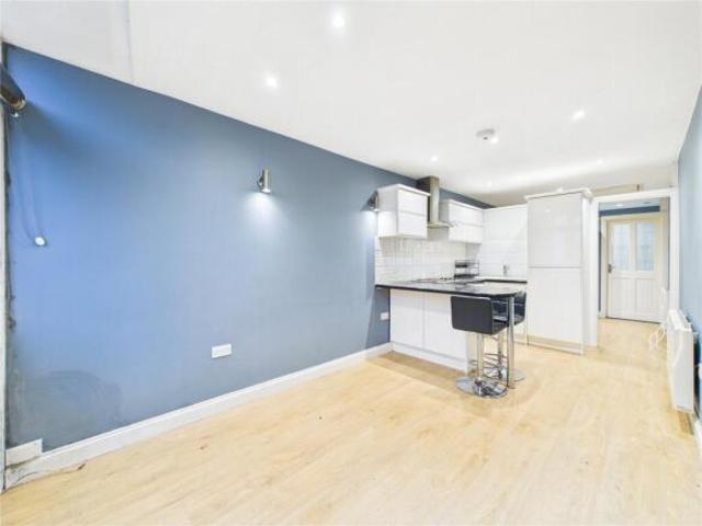 Apartment for sale in Feckenham, City Of Bristol