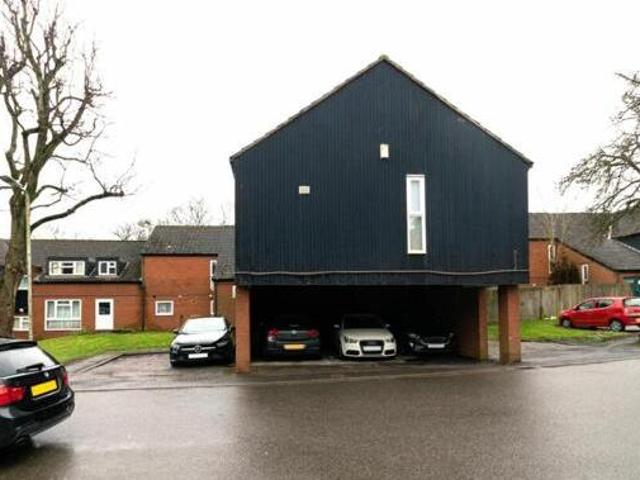 House for sale in Uxbridge, Greater London