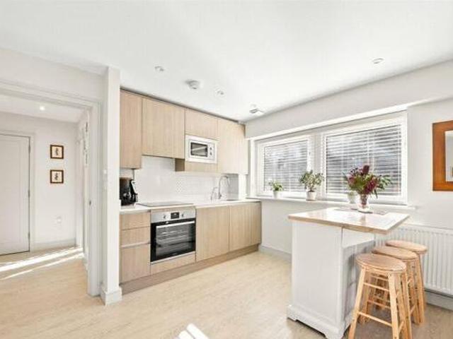 House for sale in Uxbridge, Greater London