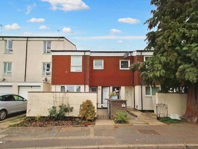House for sale in Uxbridge, Greater London