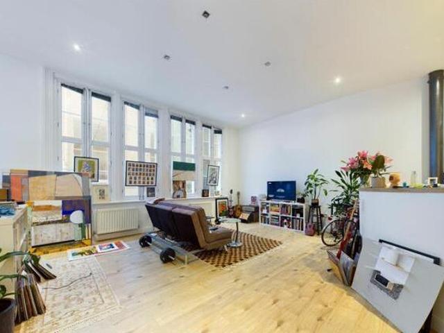 House for sale in Birkenhead, Wirral