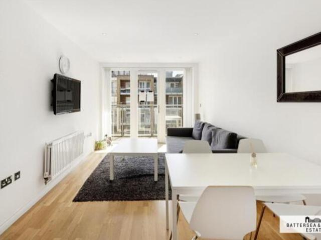 Apartment for sale in London Borough of Wandsworth, Greater London