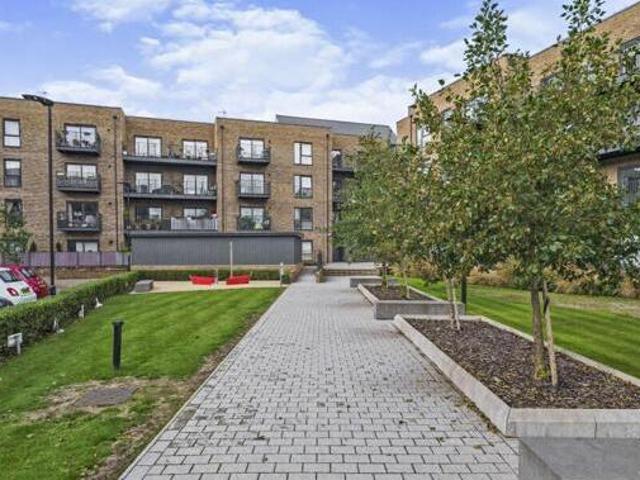 House for sale in Epping