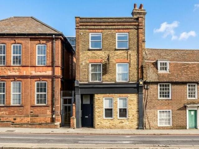 Apartment for sale in Wandsworth, Greater London