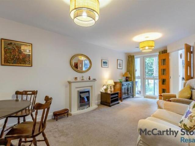 Apartment for sale in Evershot, Oxfordshire