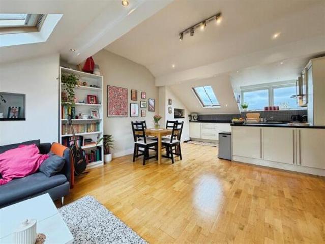 Apartment for sale in Milverton, Green Close
