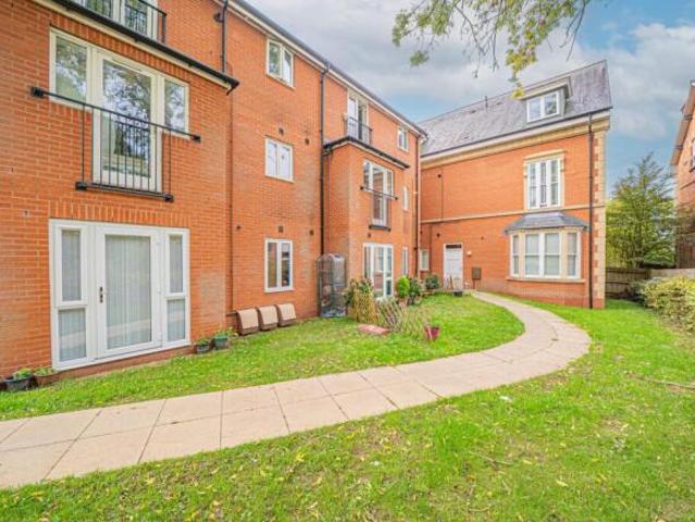 Apartment for sale in West Midlands