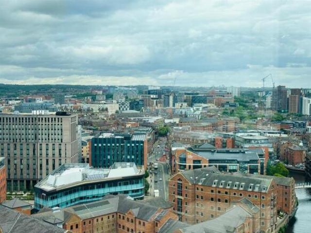 Apartment for sale in Pudsey, West Yorkshire