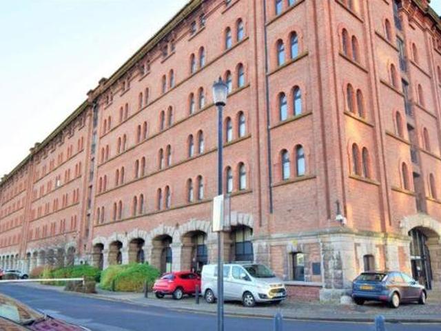 House for sale in Calderstones